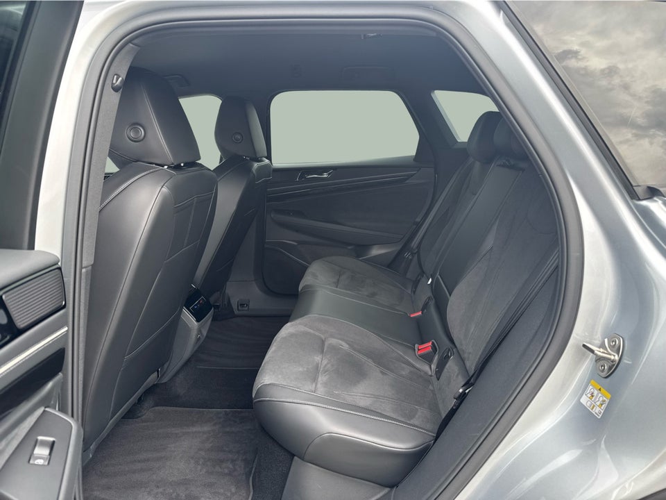 VW ID.7 77 Pro Tourer 5d