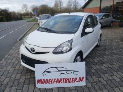 Toyota Aygo 1,0 VVT-i T2 5d