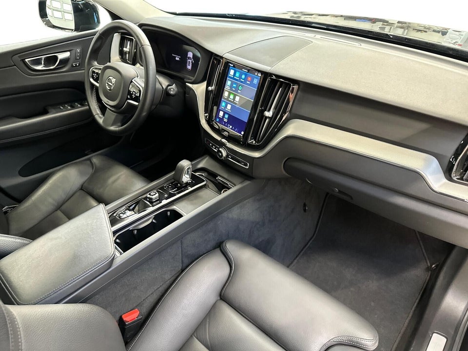 Volvo XC60 2,0 T6 ReCharge Plus Dark aut. AWD 5d