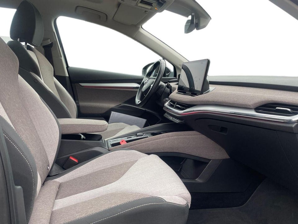 Skoda Enyaq 60 iV Selection Lodge 5d