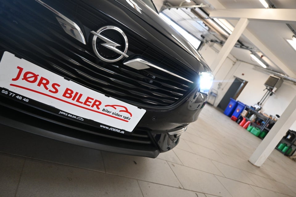 Opel Insignia 1,5 T 165 Dynamic Sports Tourer 5d