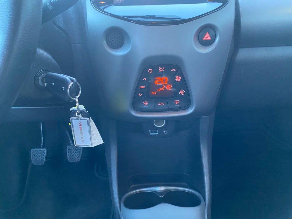 Toyota Aygo 1,0 VVT-i x 5d