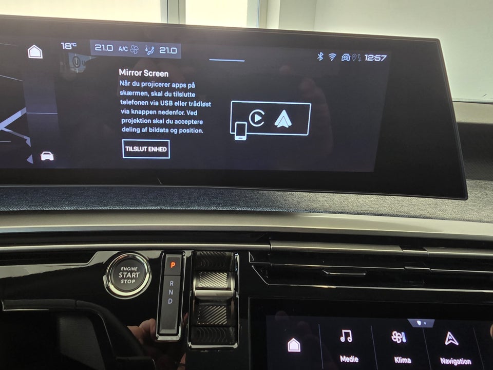 Peugeot e-3008 77 Allure 5d