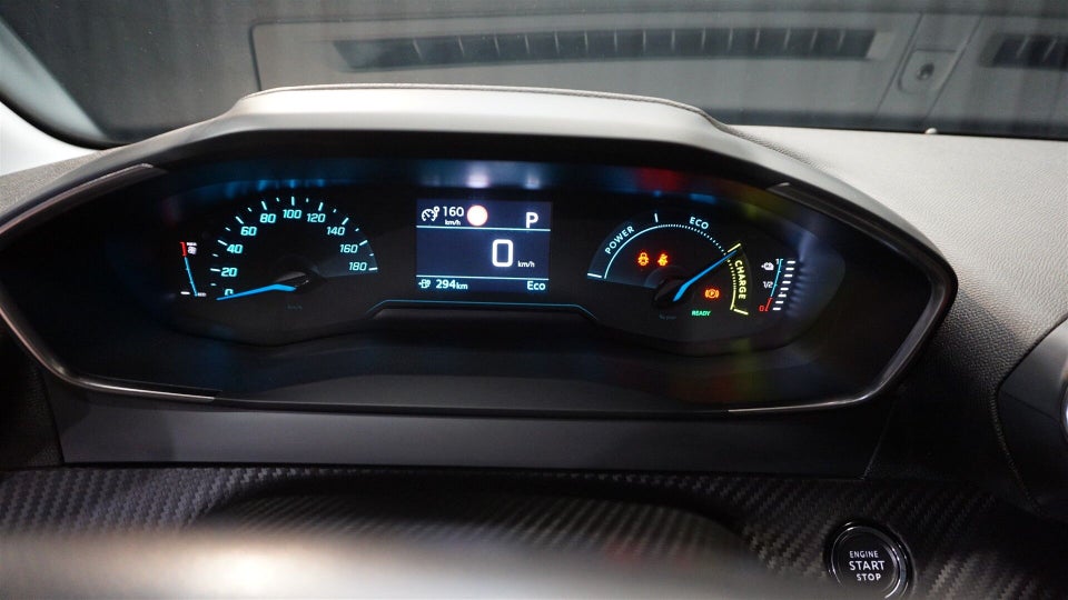 Peugeot e-208 50 Active 5d