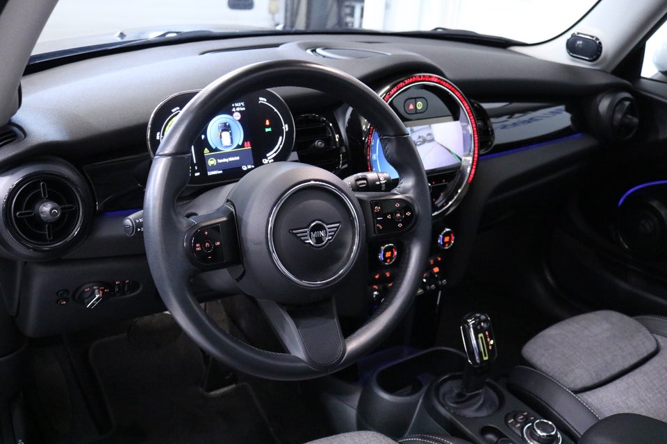 MINI Cooper SE Edition Premium Plus 3d