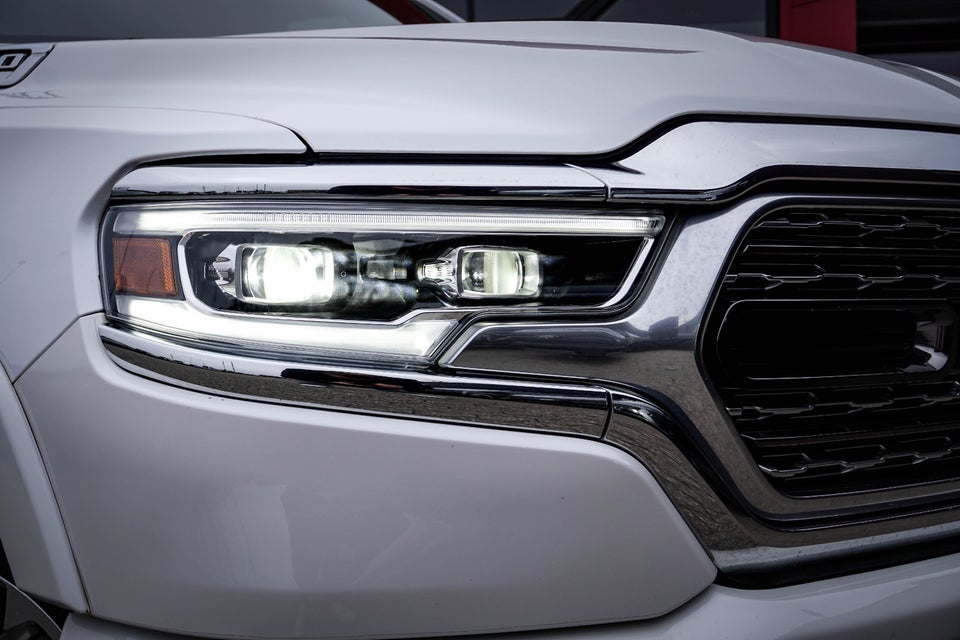 Dodge RAM 1500 5,7 V8 Hemi Limited aut. 4d