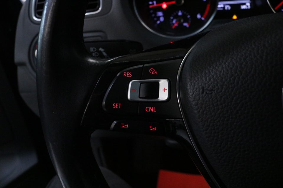 VW Polo 1,4 TDi 90 Comfortline DSG BMT 5d