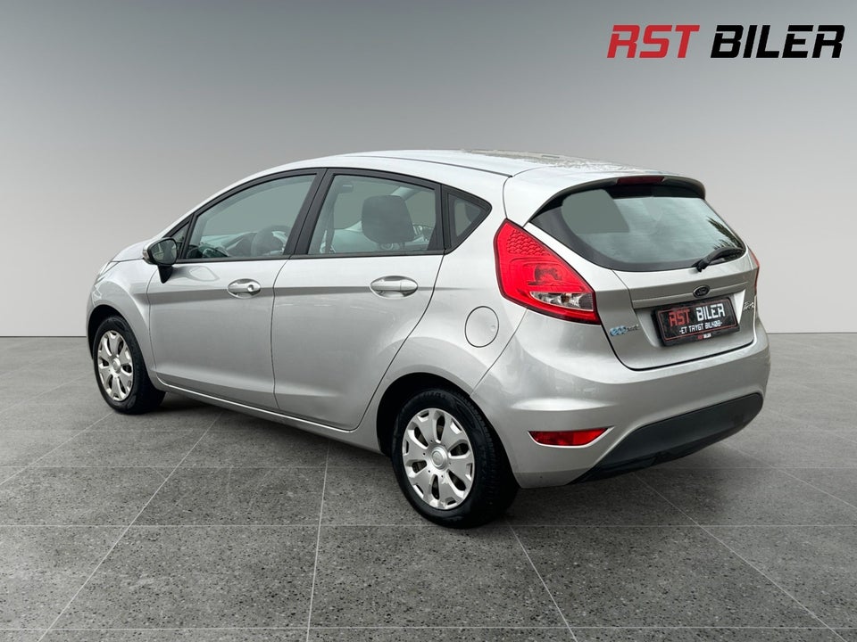 Ford Fiesta 1,6 TDCi 95 ECO 5d