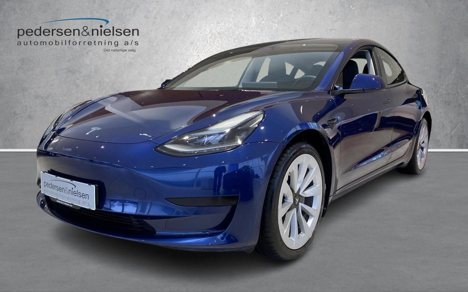 Tesla Model 3 RWD 4d