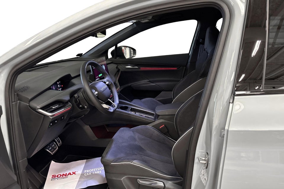 Skoda Elroq 60 iV Sportline 5d