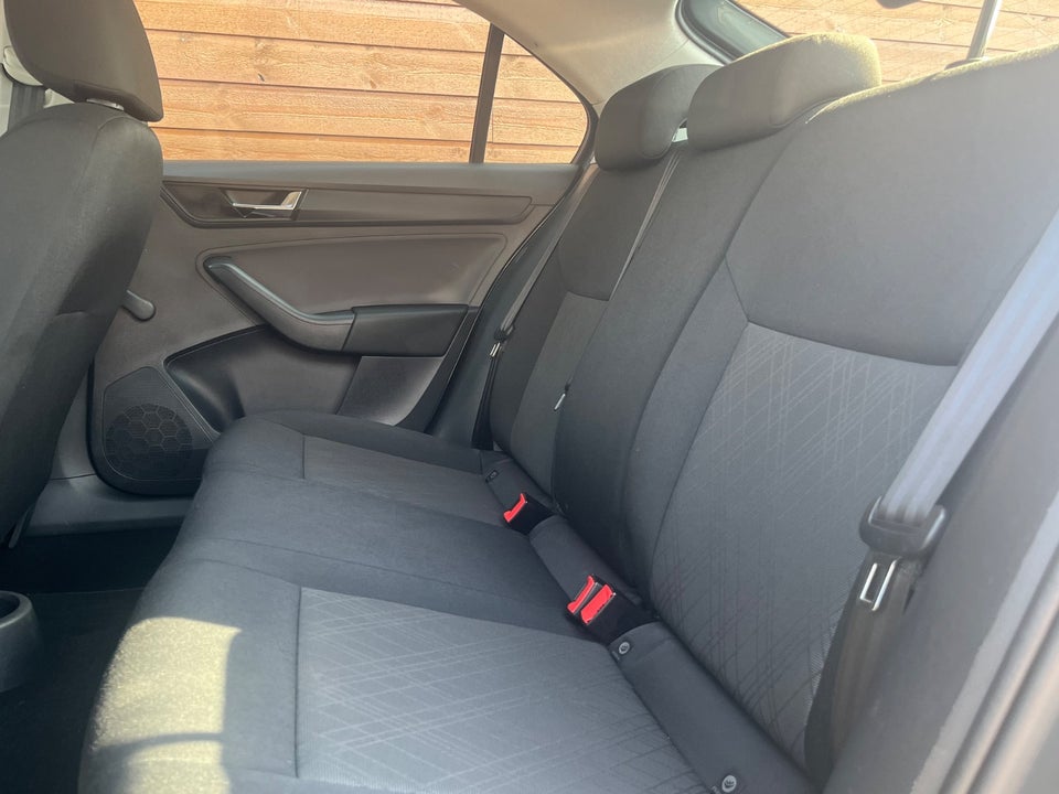 Seat Toledo 1,0 TSi 95 Reference 5d