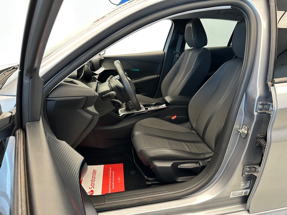 Peugeot 208 1,2 PureTech 100 Allure 5d