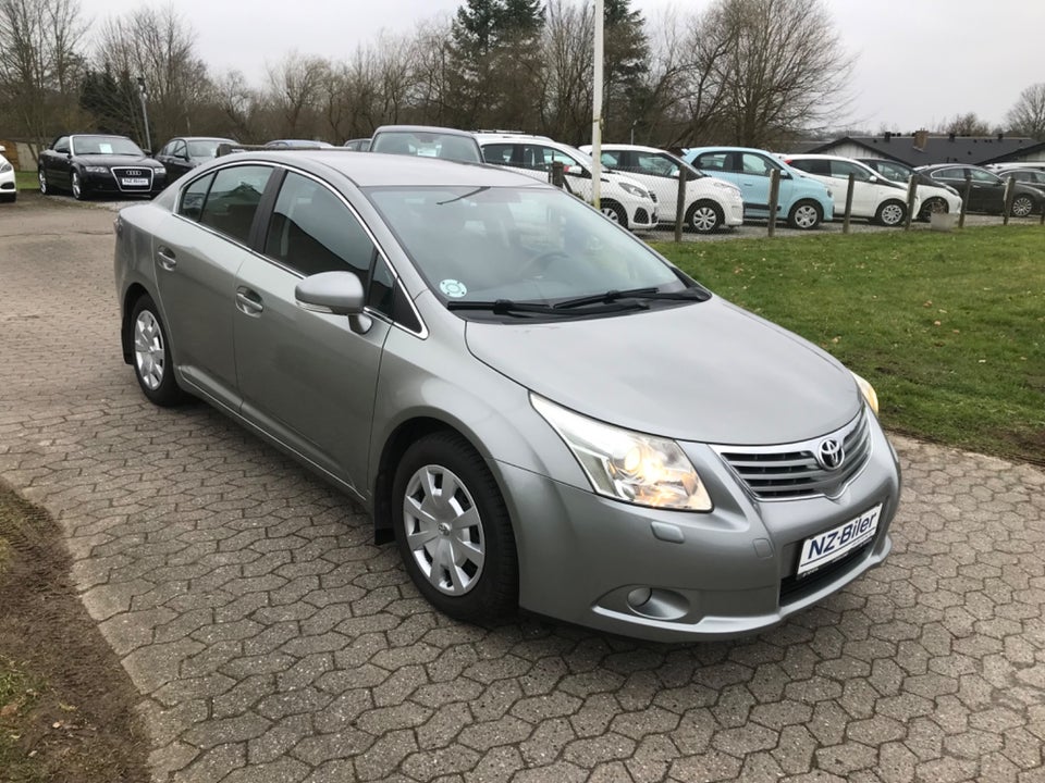 Toyota Avensis 1,6 VVT-i T1 4d