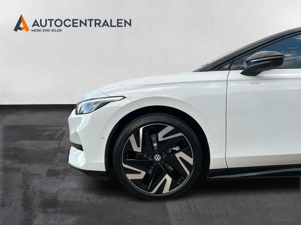 VW ID.7 86 Style S Tourer 5d