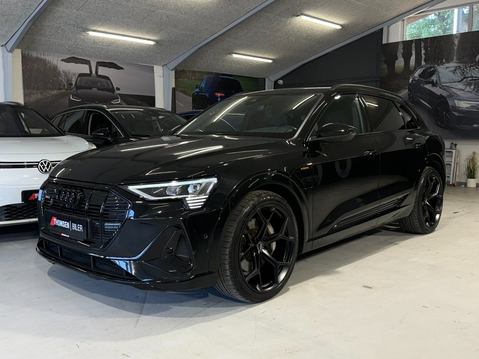 Audi e-tron 55 S-line quattro 5d