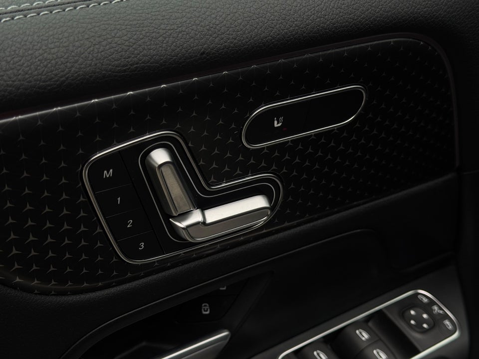 Mercedes EQB250+ Progressive 5d