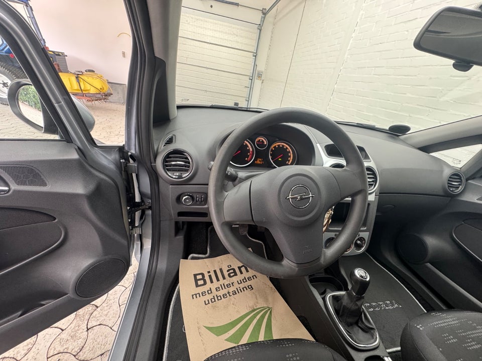 Opel Corsa 1,0 12V Enjoy 3d