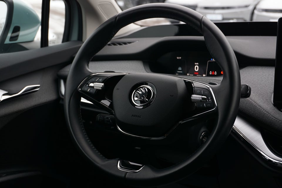 Skoda Enyaq 80 iV Loft 5d
