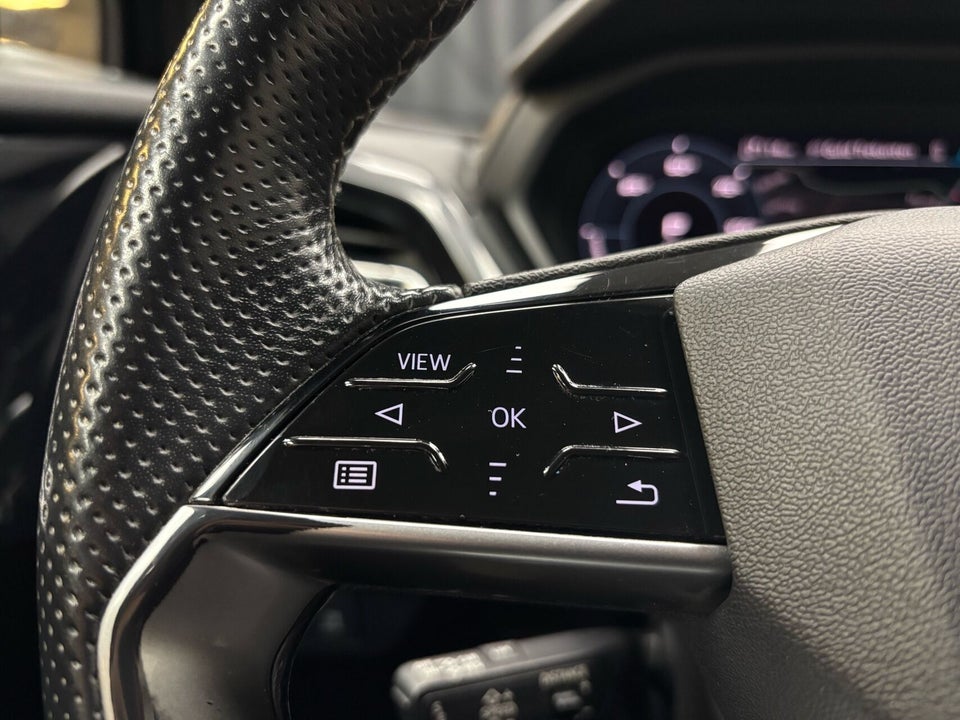 Audi Q4 e-tron 40 S-line 5d