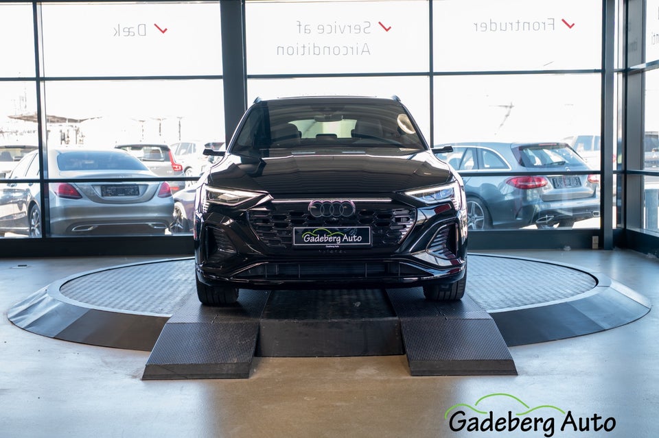 Audi Q8 e-tron 55 S-line Sportback quattro 5d