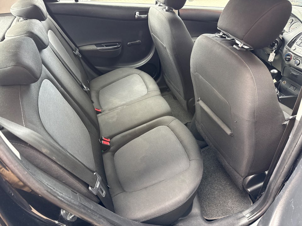 Hyundai i20 1,25 Classic XTR 5d