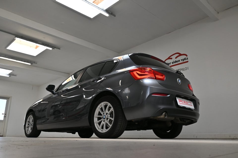 BMW 118d 2,0 Connected aut. 5d