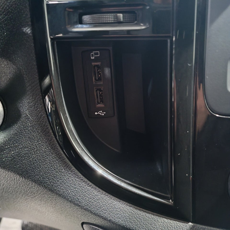 Mercedes Vito 114 2,0 CDi Kassevogn aut. L RWD