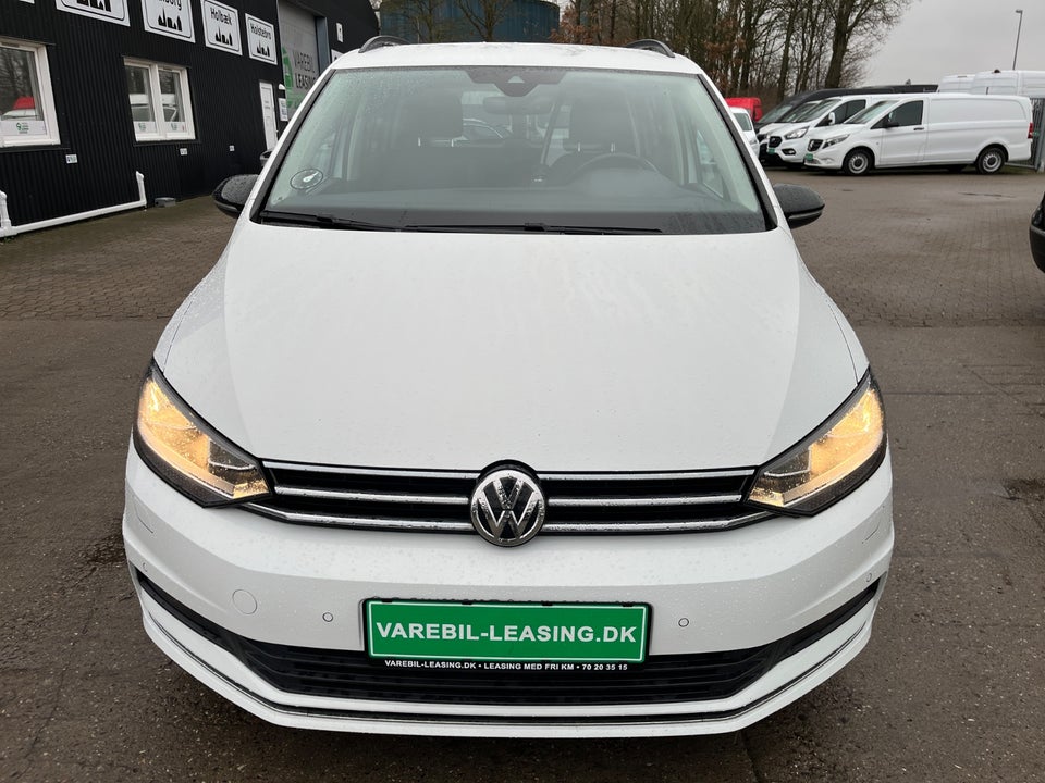 VW Touran 2,0 TDi 150 IQ.Drive DSG Van 5d