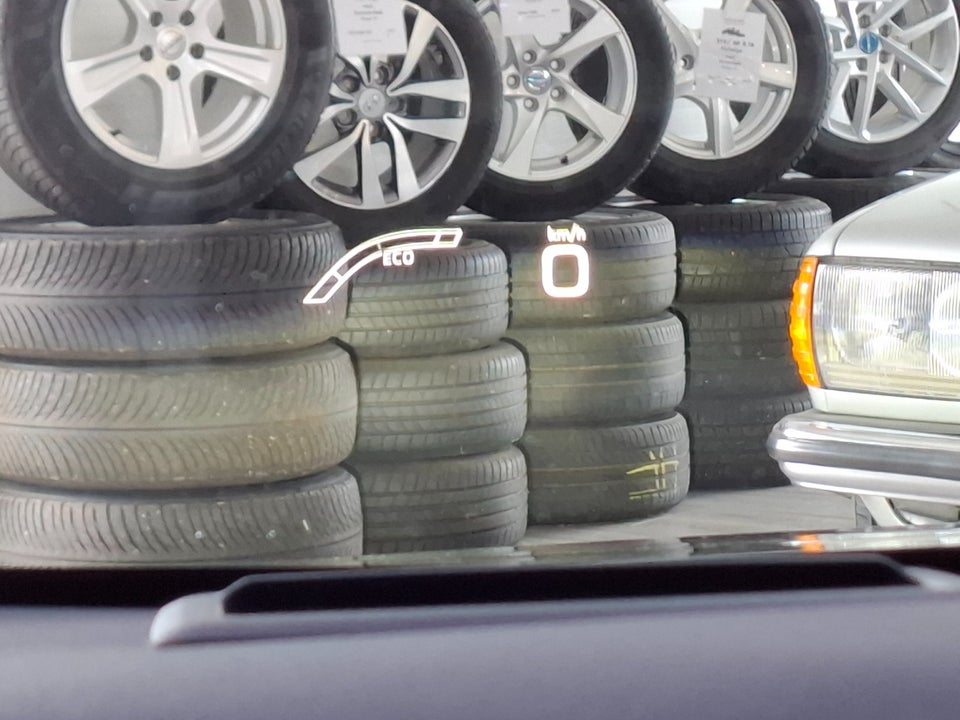 Toyota Prius 1,8 Plug-in Hybrid H4 MDS 5d