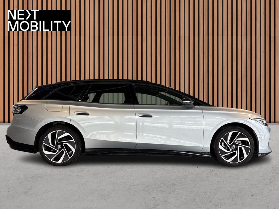 VW ID.7 77 Style Tourer 5d