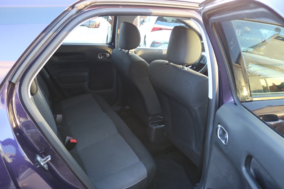 Citroën C4 Cactus 1,2 PureTech 110 Feel 5d