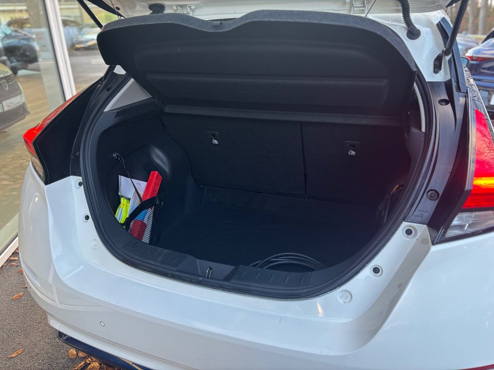 Nissan Leaf 62 e+ N-Connecta 5d