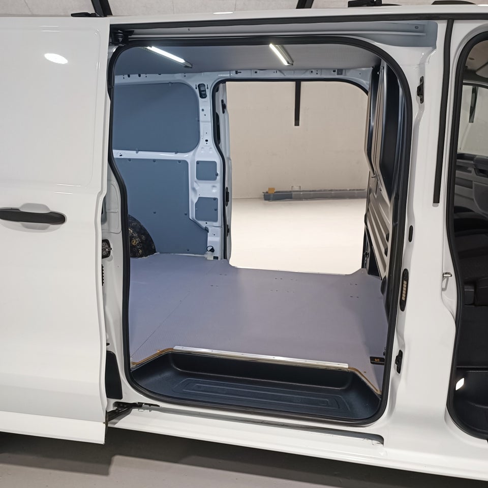 Ford Transit Custom 300 L2 2,0 EcoBlue Trend