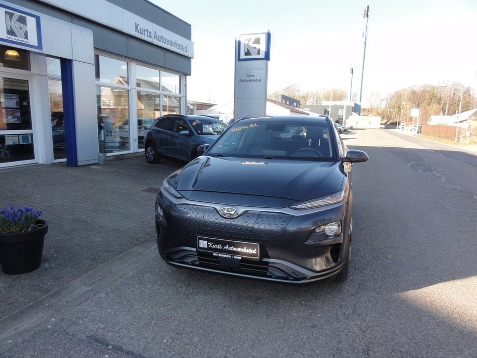 Hyundai Kona 64 EV Premium 5d