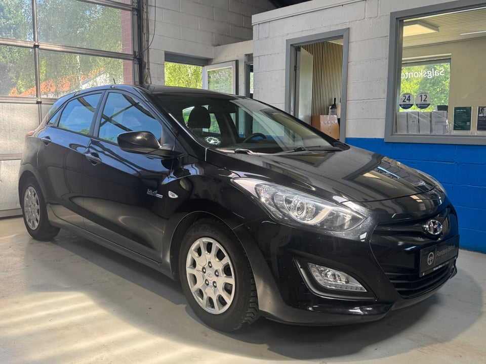 Hyundai i30 1,4 CVVT Comfort 5d
