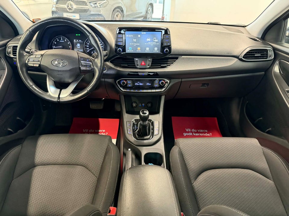 Hyundai i30 1,4 T-GDi Trend stc. DCT 5d