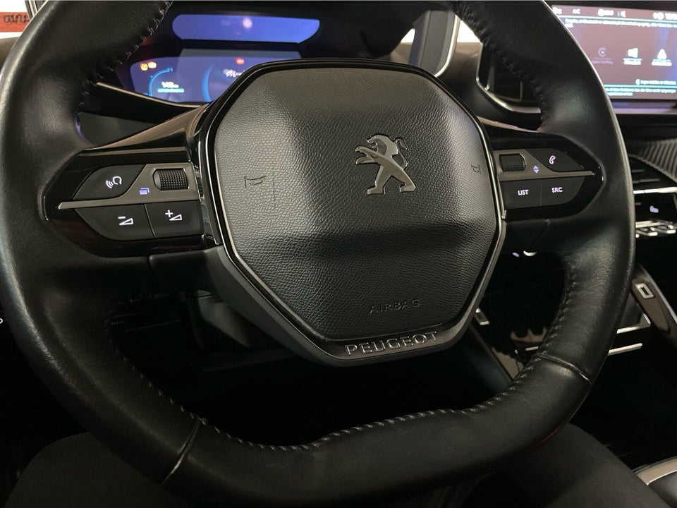 Peugeot 208 1,5 BlueHDi 100 Allure Sky 5d