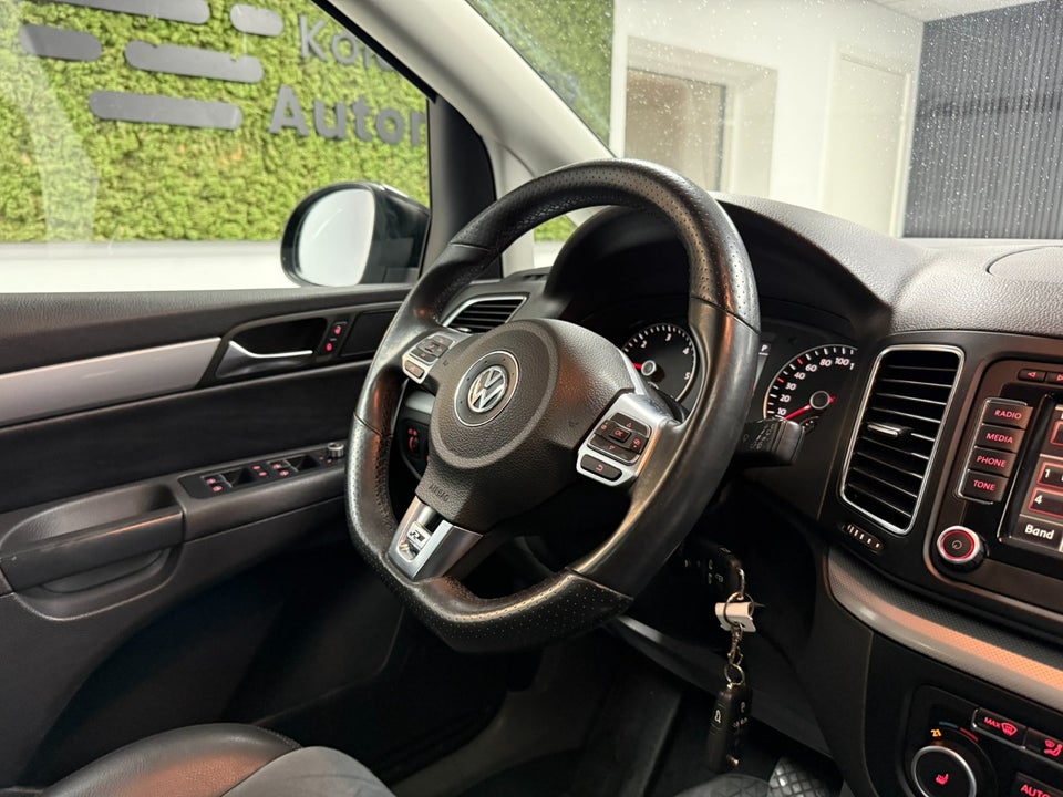 VW Sharan 2,0 TDi 136 Highline DSG BMT 7prs 5d