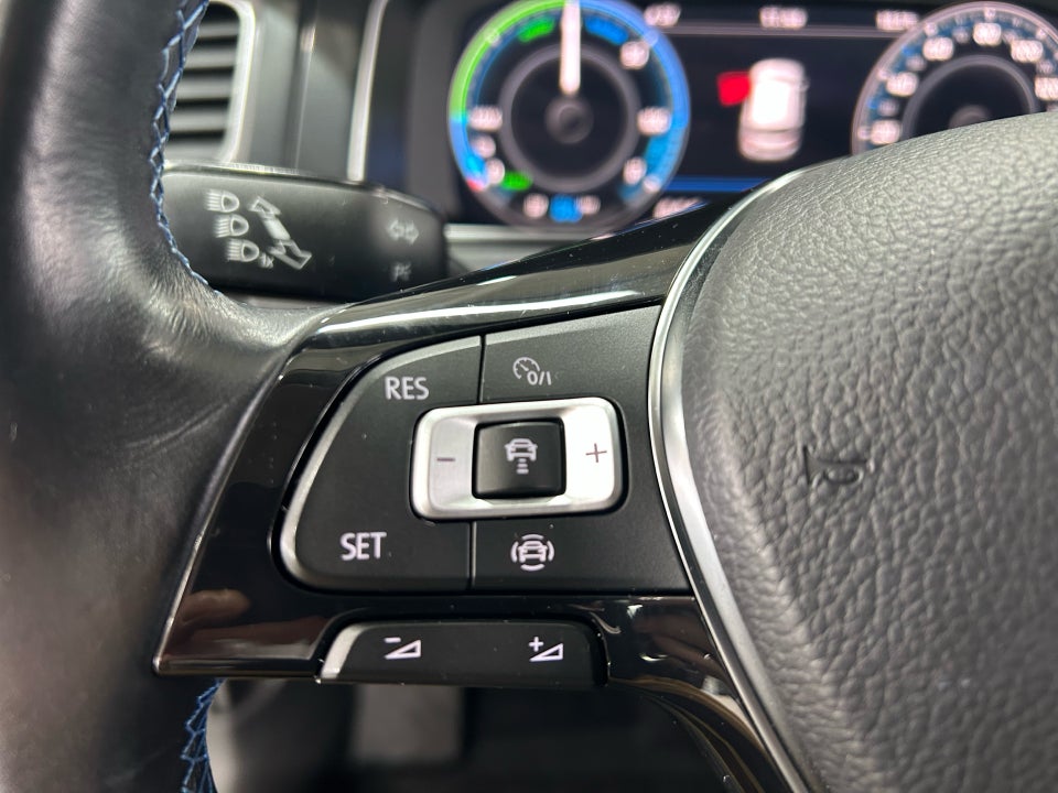 VW e-Golf VII Unlimited 5d