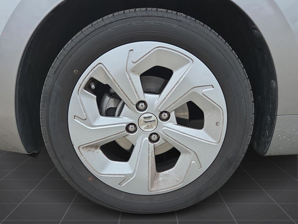 Suzuki Swift 1,2 Advance 5d