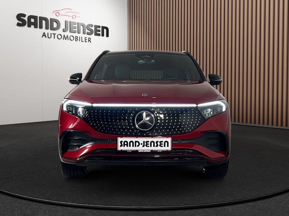 Mercedes EQA300 AMG Line 4Matic 5d