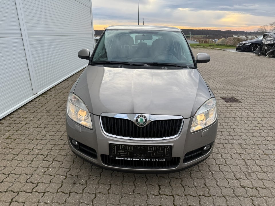 Skoda Fabia 1,4 16V Ambiente Combi 5d