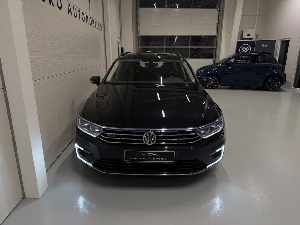 VW Passat 1,4 GTE Variant DSG 5d