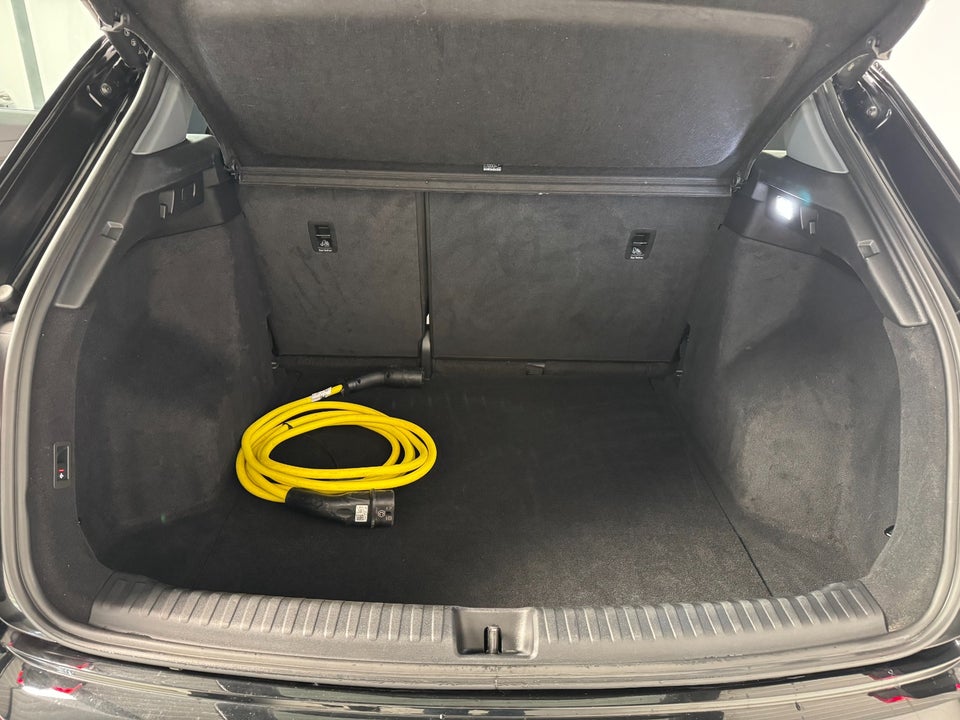 Audi Q4 e-tron 40 Advanced 5d