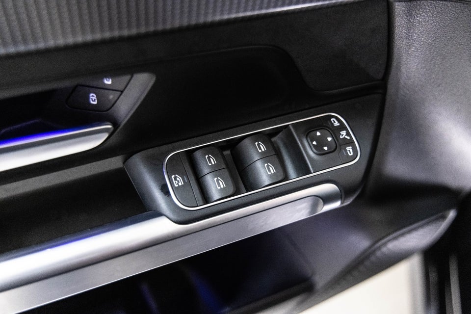 Mercedes EQB350 AMG Line 4Matic 5d