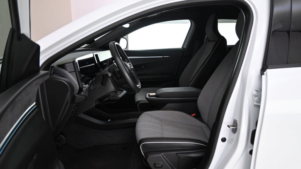 Renault Megane E-Tech 60 Techno 5d