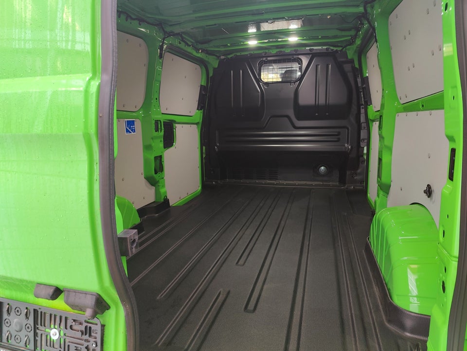 Ford Transit Custom 320L 2,0 EcoBlue MS-RT aut.