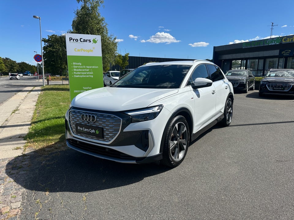 Audi Q4 e-tron 40 S-line 5d