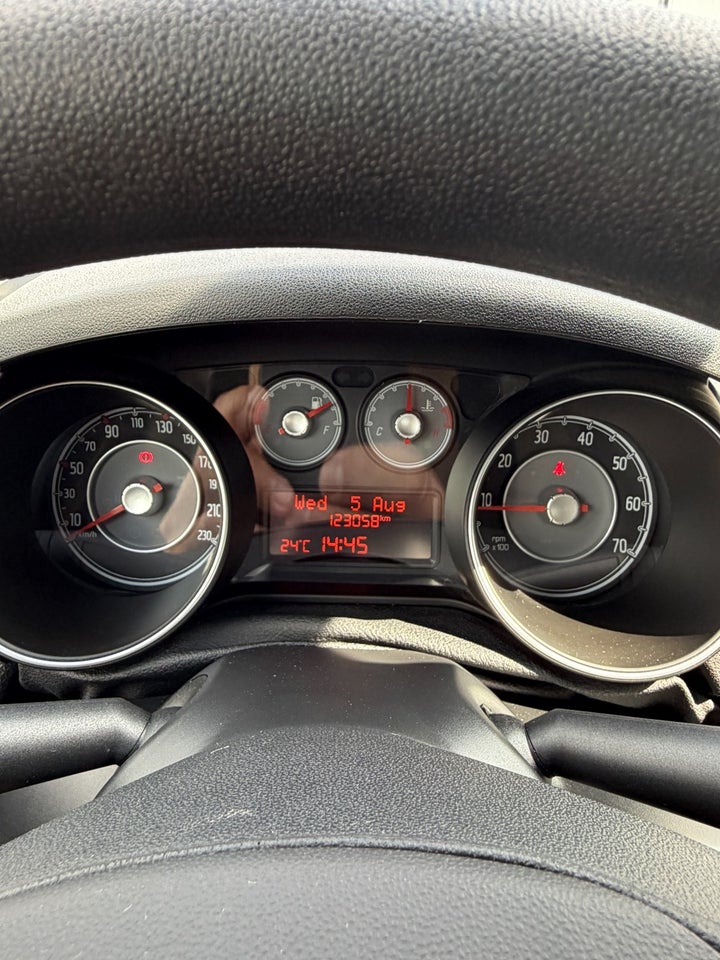 Fiat Punto 0,9 TwinAir 100 Popstar Edition 5d
