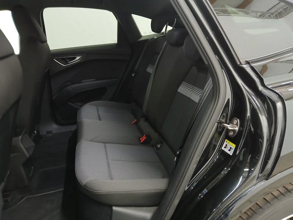 Audi Q4 e-tron 40 Advanced Sportback 5d